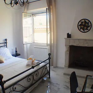 Little Rhome Bed & Breakfast Rome